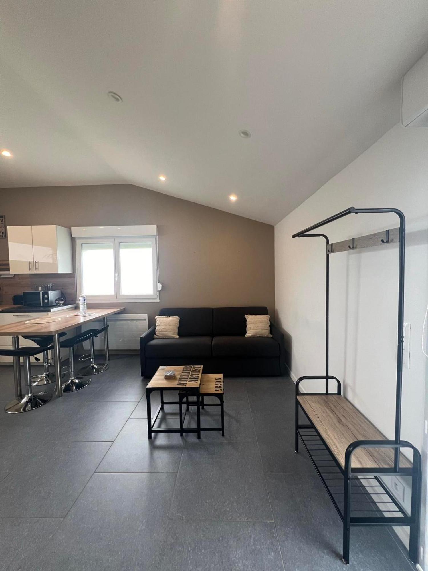 gîte pour 4 personnes Groffliers Extérieur photo